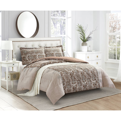 Clintonville Polyester Damask Bedspread with Pillowcases
