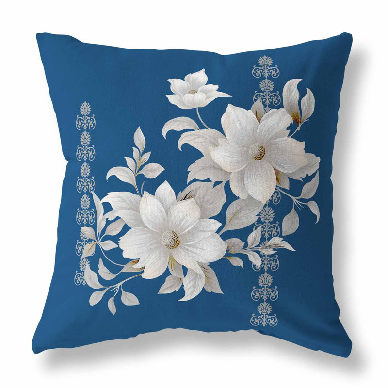 Coussin décoratif réversible intérieur / extérieur Petal Perfection, H 18 po x l 18 po, Bleu / blanc / floral multicolore