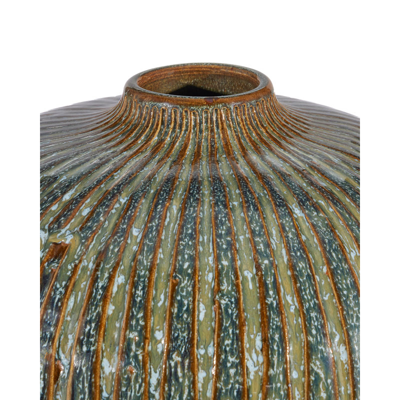 Shoulder Medium Vase, 20.5" H x 16" W x 16" D