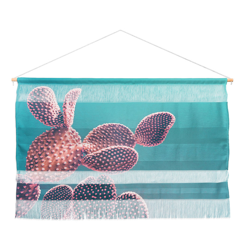 Suspension murale cactus de bonbon par emanuela carratoni, H 32 po x l 47 po x P 0,13 po