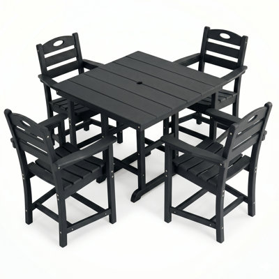 Ensemble repas d'extérieur 5 pièces en HDPE avec table carrée, trou pour parasol et 4 fauteuils