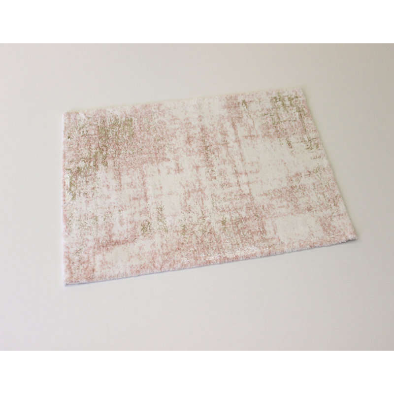 Torian, Single - 30" L x 20" W, Pink/Ivory