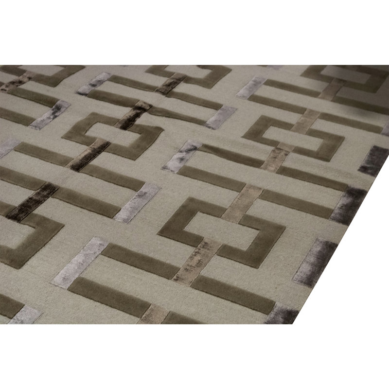 Hand Knotted Area Rug in Cashmere