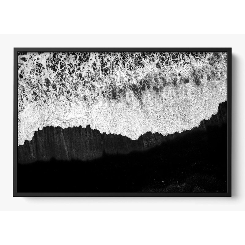 «Black Shores At Dawn», Single Picture Frame without Mat, Noir, H 42 po x l 62 po