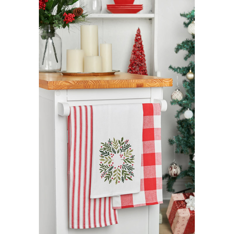 Christmas Botanical Wreath Towel