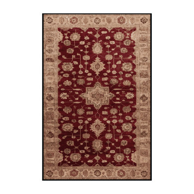 Tapis rouge lavé à la machine