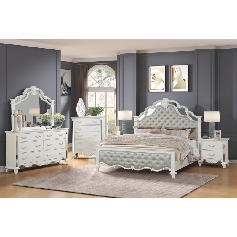 Ensemble de chambre à coucher Latwana Pearl, Grand lit