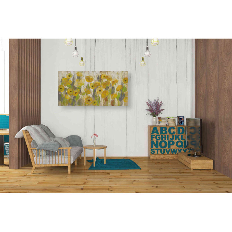 «Floating Yellow Flowers I» par Silvia Vassileva, art mural sur toile, H 20 po x l 40 po x P 1,5 po