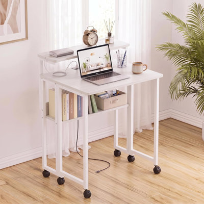 Bureau d'ordinateur pliable avec support pour moniteur ergonomique et port de charge USB, bureau compact 24,8 po pour dortoir, étudiant, bureau à domicile - blanc