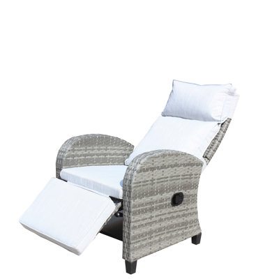Outdoor Wicker Recliner Chair - Adjustable Backrest, All-Weather
