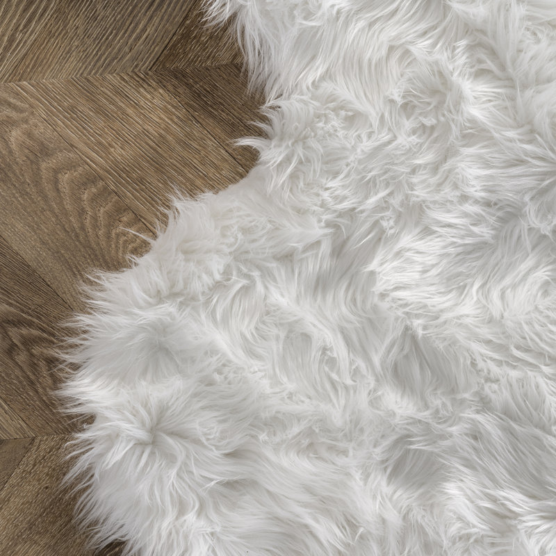 Lavallee Faux Sheepskin Shag Performance White Rug, Rectangle 6' x 6'11"