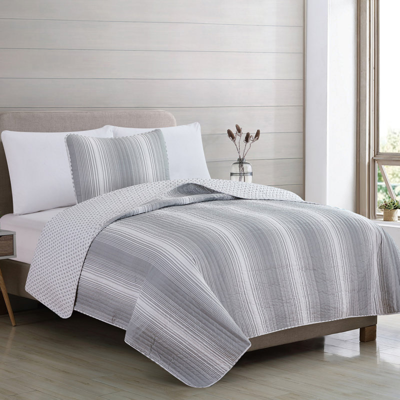 Gray Twin Reversible Microfiber Quilt Set with Pillow Sham
