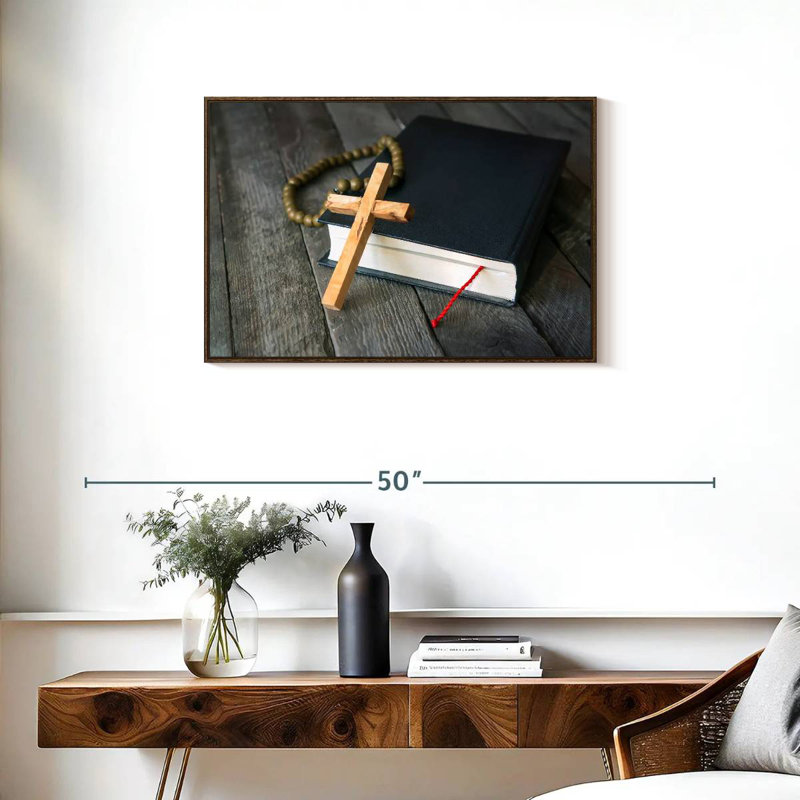 Croix en bois, Cadre flottant noyer, 31 po x 21 po