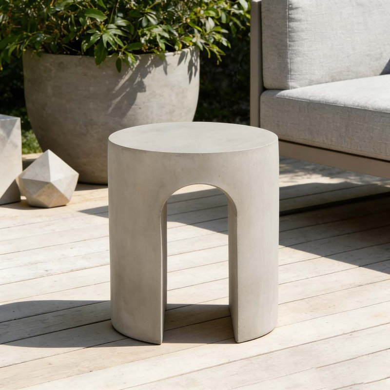 Round with U-Shape Side Table