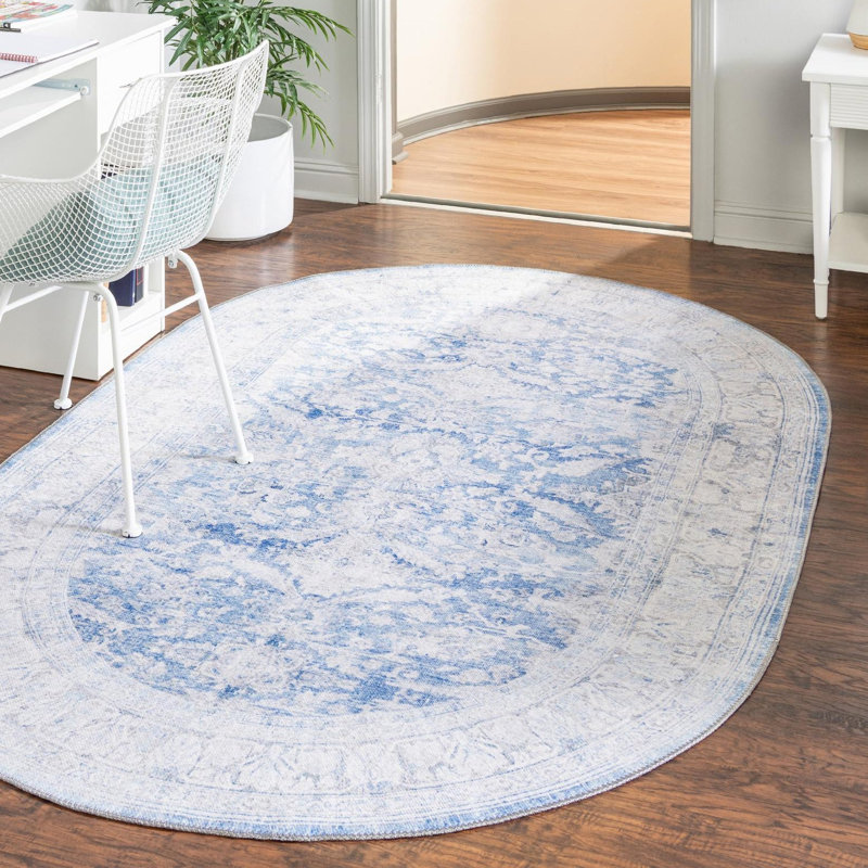 Layne Chenille Oriental Indoor Rug, Oval 2' x 3'1"