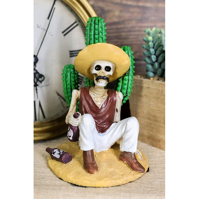 Figurine Demerrick Ebros El Borracho