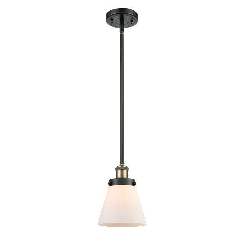 Mini-luminaire suspendu à cordon 1 lumière Ballston Urban Cone, Blanc mat, Laiton antique noir, DEL