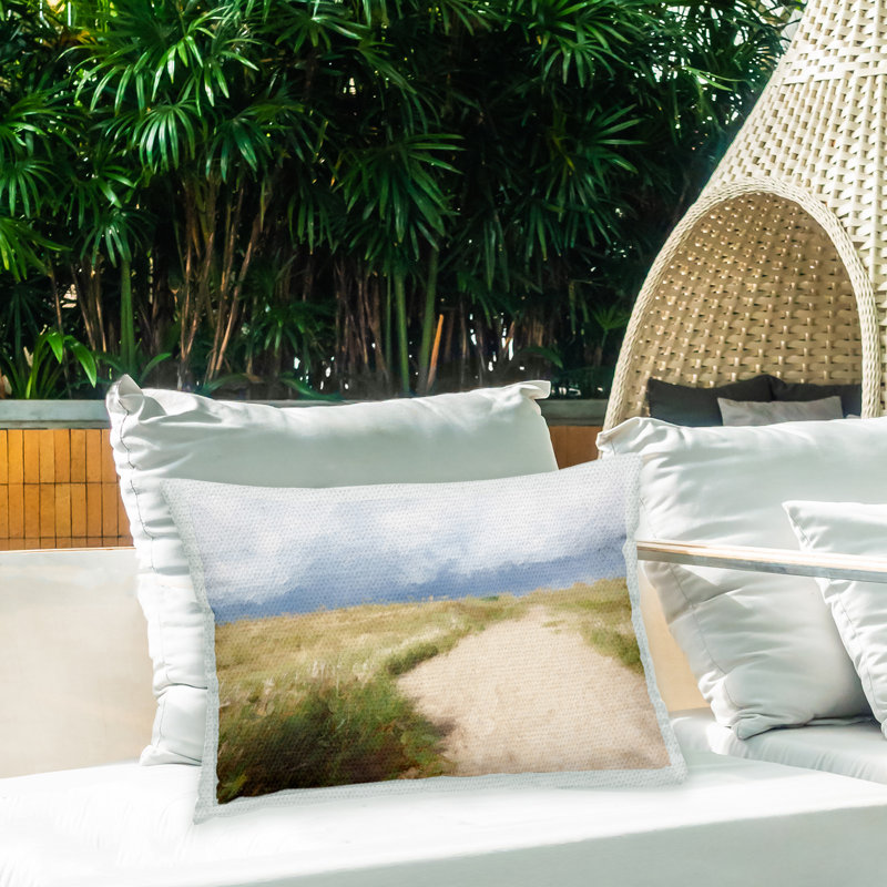 Coussin d'extérieur imprimé bord de mer Seaside Beach Path par Kim Curationa