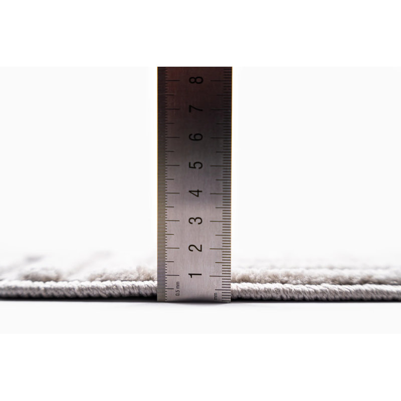 Tapis Leteisha, Carré 1 pi 6 po