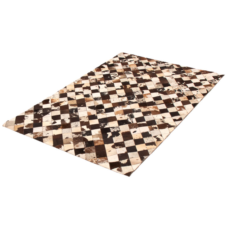 Tapis noir / beige / brun en cuir de vache fabriqué à la main Shirebrook