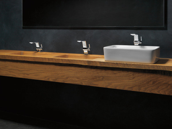Pivotal® Vessel Bathroom Faucet, Chrome