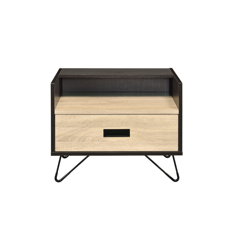 Table d'appoint de style industriel avec rangement intégré - Hauteur 48 cm, structure en bois synthétique noir, piètement en métal noir