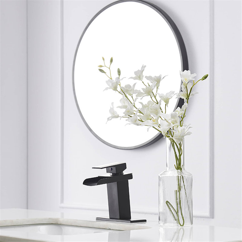 Single-handle Bathroom Faucet with Drain Assembly, Matte Black