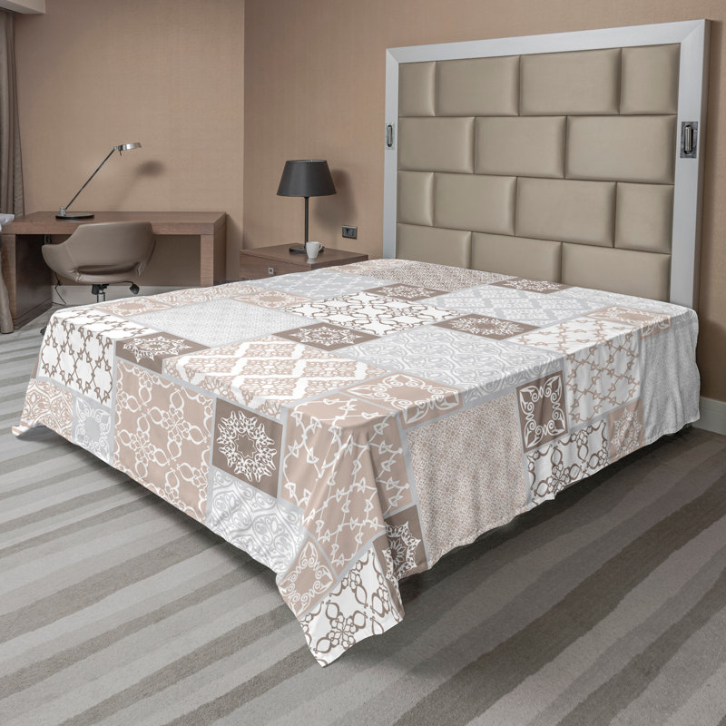 Drap plat Ambesonne Orient, Drap plat de taille double, Blanc, beige et gris / motif patchwork