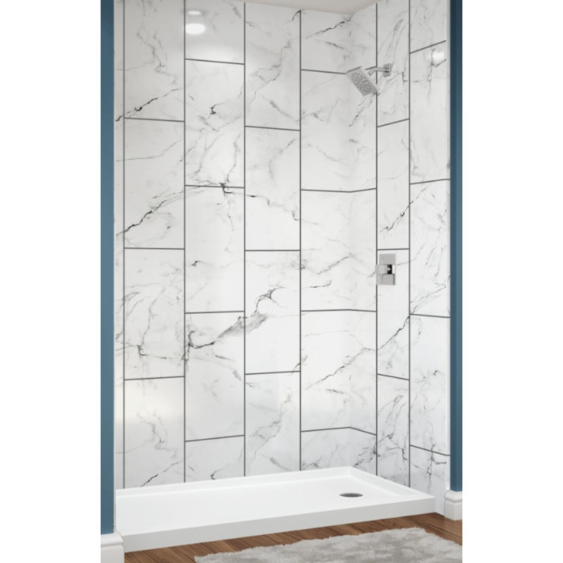 Murs Venetino avec carreaux verticaux 12 x 24 60 po x 36 po x 96 po