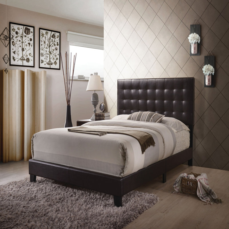 Grand lit en cuir synthétique Masate Espresso