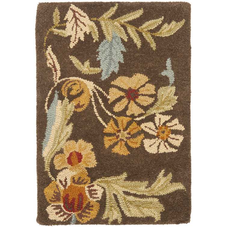 Emrick Blossom Hand Hooked Wool/Cotton/Latex Floral Rug in Brown