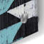  «Over Under 7» par Chariklia Zarris, art mural en verre acrylique, 24 po x 24 po