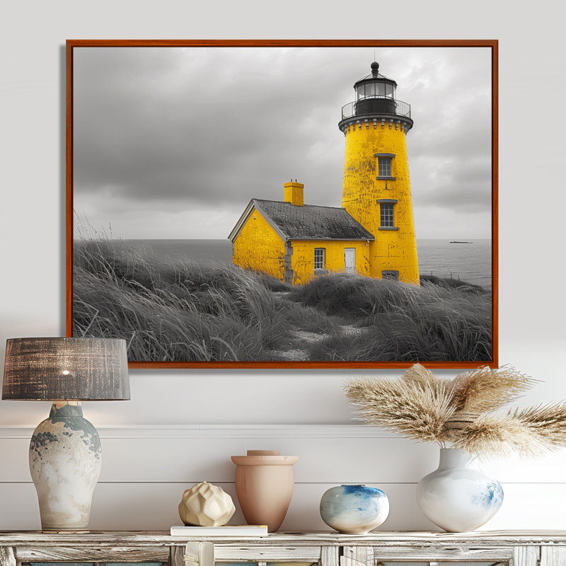 Photo de phare monochrome jaune au Canada II - phares, art mural, H 34 po x l 44 po, Cadre flottant brun