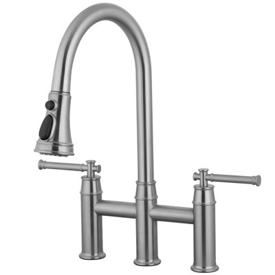 Robinet rétractable avec accessoires