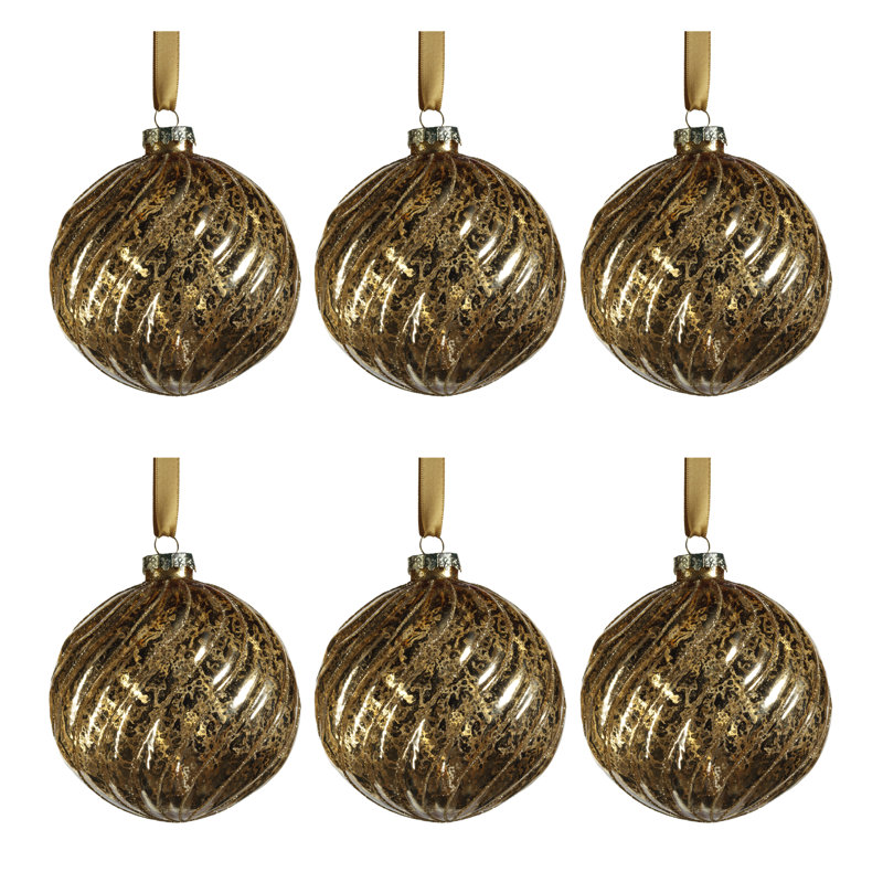 Ornement boule Amele® The Holiday Aisle®, H 4 po x l 4 po x P 4 po