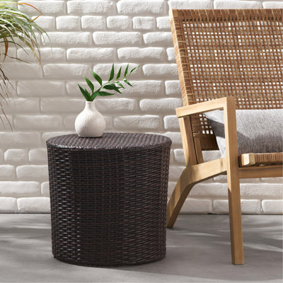 Table d'appoint pratique avec cadre en fer - Répondez efficacement à vos besoins extérieurs en ajoutant une touche de style au patio