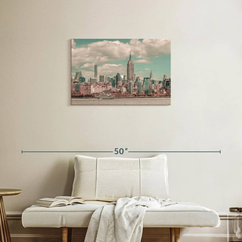 Manhattan Mood, 20" H x 30" W
