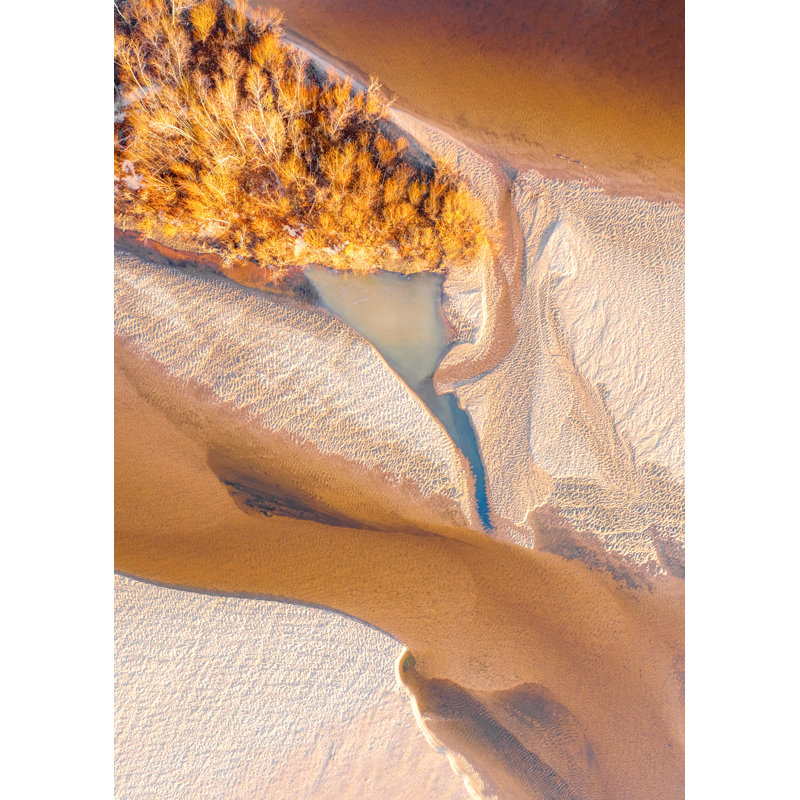 Sables colorés d'en haut, orange, brun clair, blanc, aérien, drone, H 36 po x l 24 po x P 1,5 po