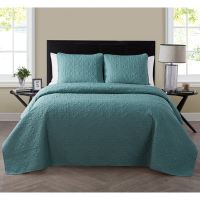 Caroline Embossed Floral Quilt Set