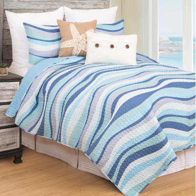 Ashton Coastal Waves Quilt