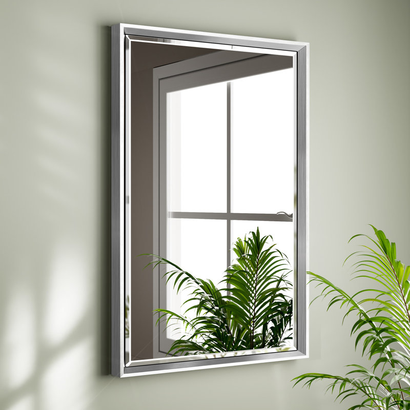 Miroir de salle de bain Lohoski, Argent argent, 24 po x 16 po