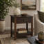Table de bout avec tiroir, table d'appoint avec tablette supérieure et inférieure pour petits espaces, brun foncé