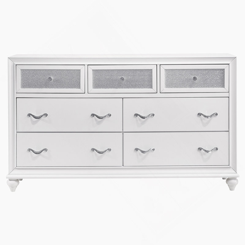 Commode blanche à 7 tiroirs