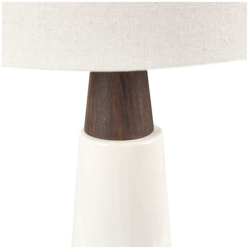 Lampe de table triangulaire