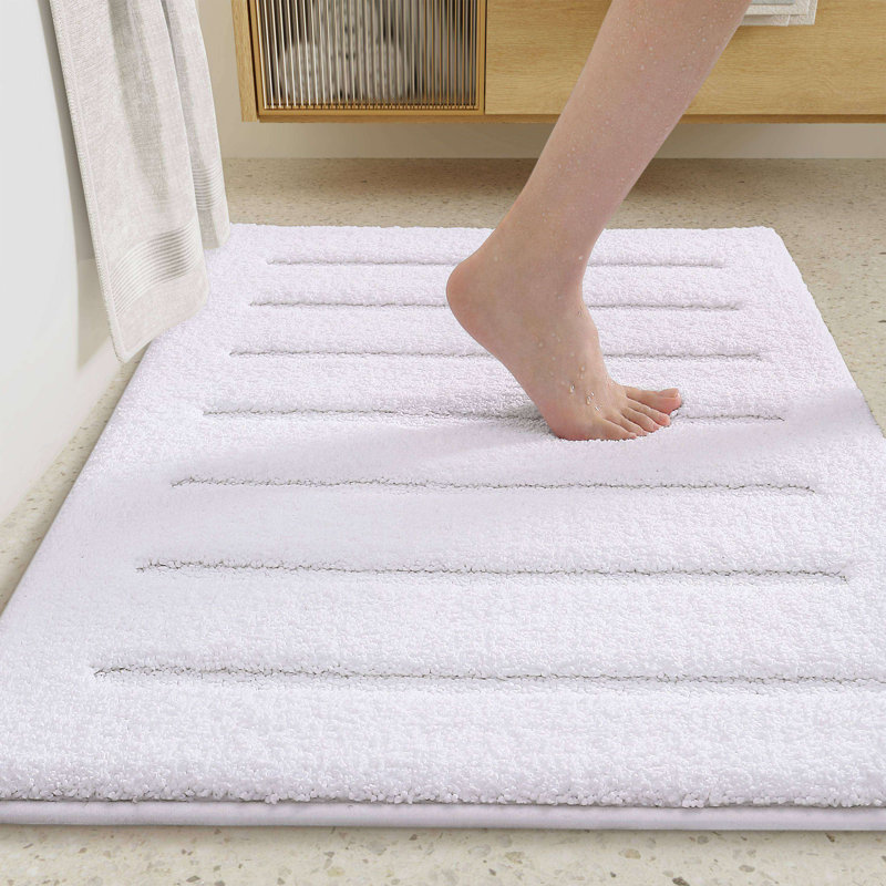 Tapis pour salle de bain Christofer, Simple - L 36 po x l 24 po, Blanc