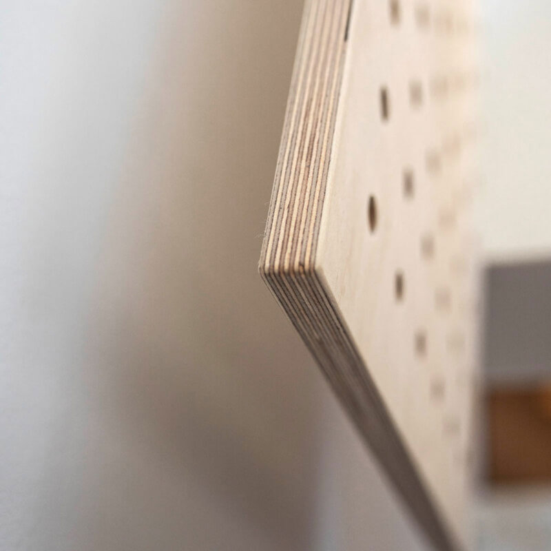 Haggi Pegboard