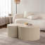 Table basse en bois sculptée à la main, de style moderne - Piètement beige crème. Couleurs beige et crème.