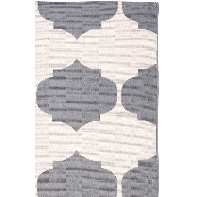 Herefordshire Performance Geometric Indoor/Outdoor Area Rug, Rectangle 2' x 3'7"