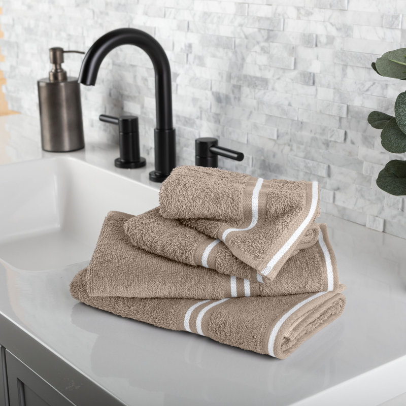 Ensemble de serviettes 8 pièces - Accessoires de salle de bain en coton avec 2 serviettes de bain, 2 serviettes à main, 2 débarbouillettes et 2 serviettes à doigts par Lavish Home