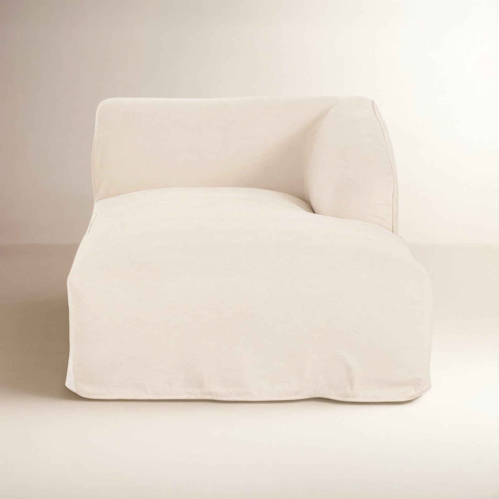 Wilde Right-Arm Facing Chaise Lounge, Cream Veil Canvas